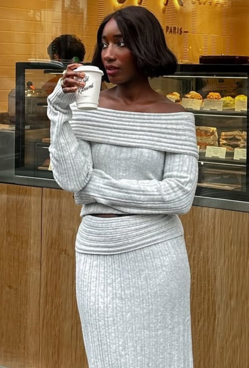 @aidabadji_ shows a French bob