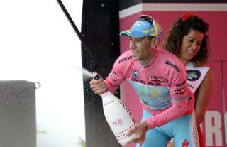 Vincenzo Nibali celebrates the race lead, Giro d'Italia 2013, stage eight ITT