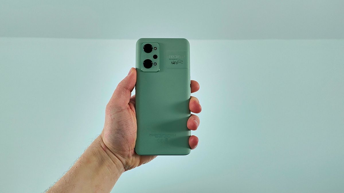 Realme GT 2