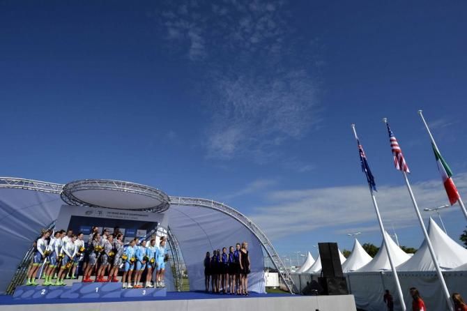 The women's podium during the national anthem