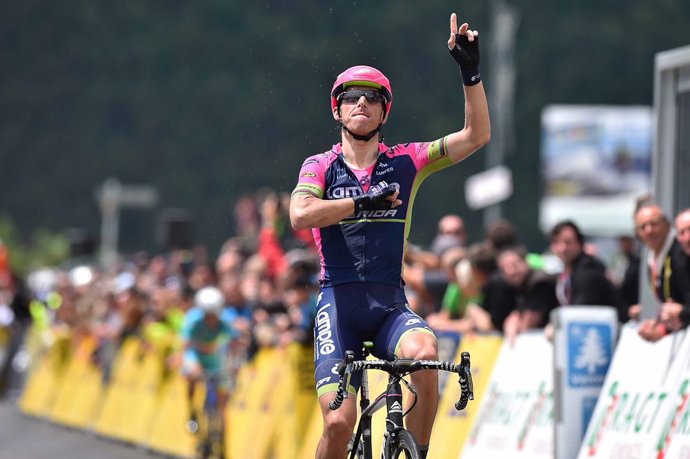 Rui Costa wins stage 6.