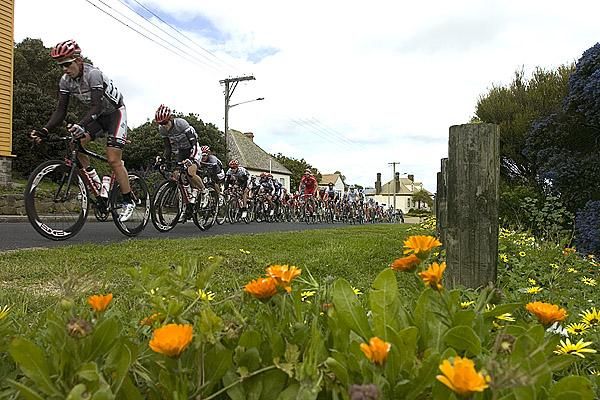 Fly V Australia control the peloton along the streets of Stanley in search of four riders.