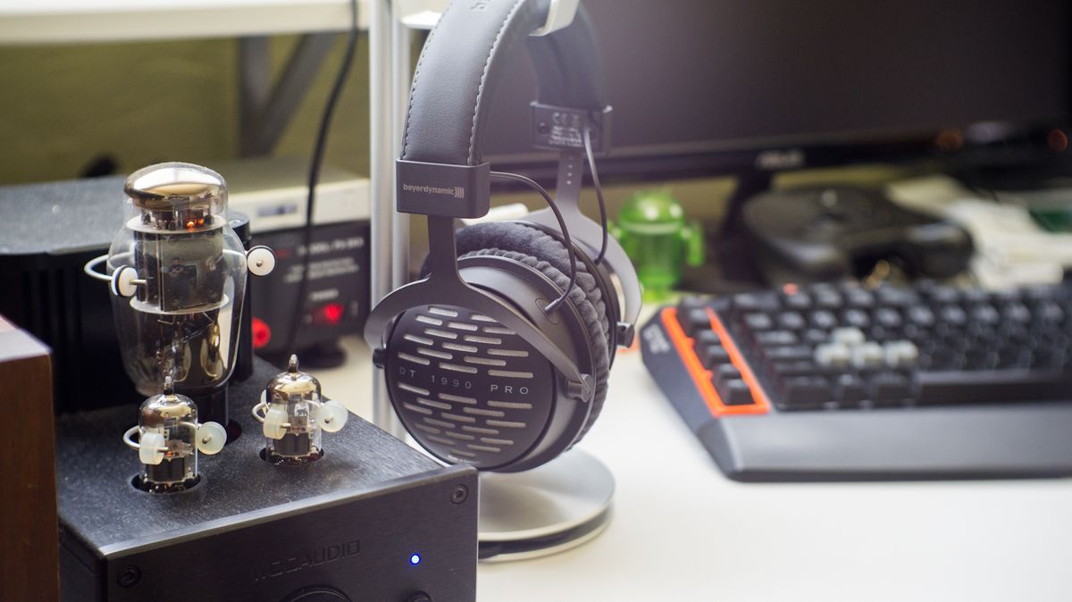 Beyerdynamic DT 1990 Pro review | TechRadar