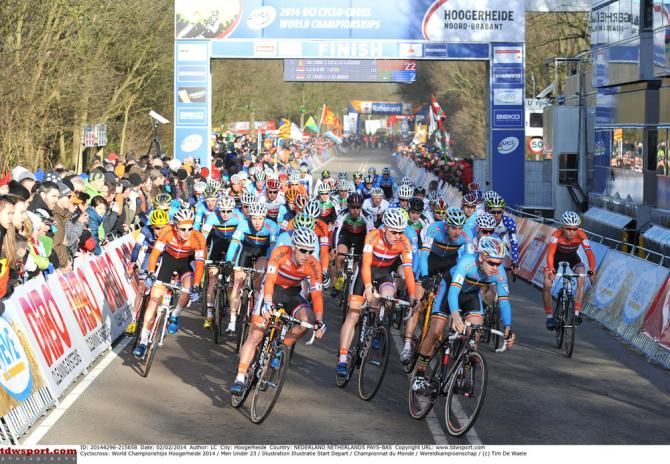 The start of the Mens U23 race
