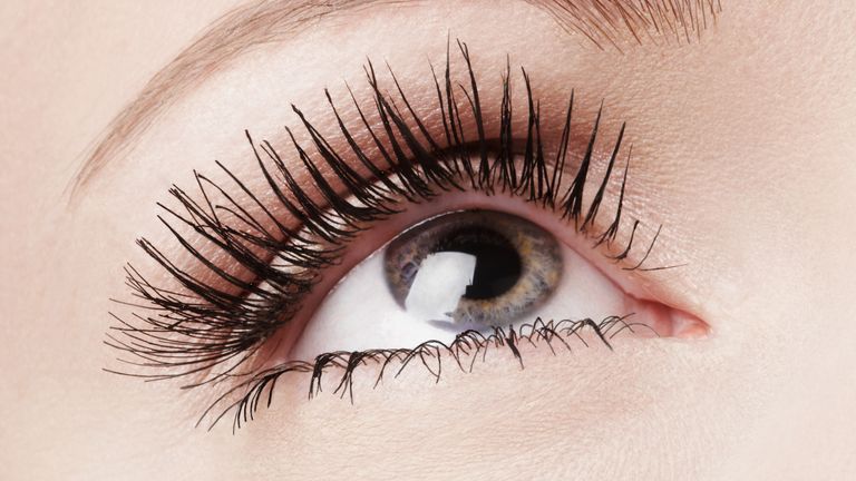close up of eyelashes