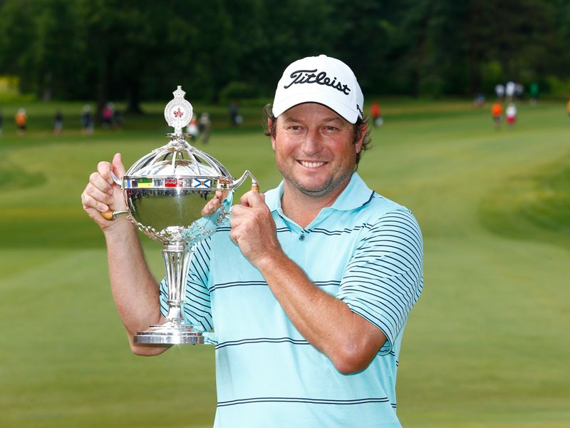 Tim Clark defends RBC Canadian Open