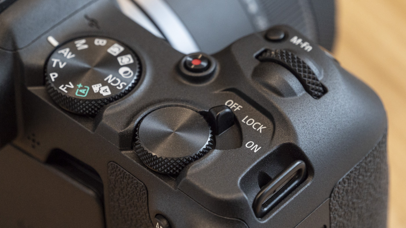 Canon EOS R8 on a table close up of controls