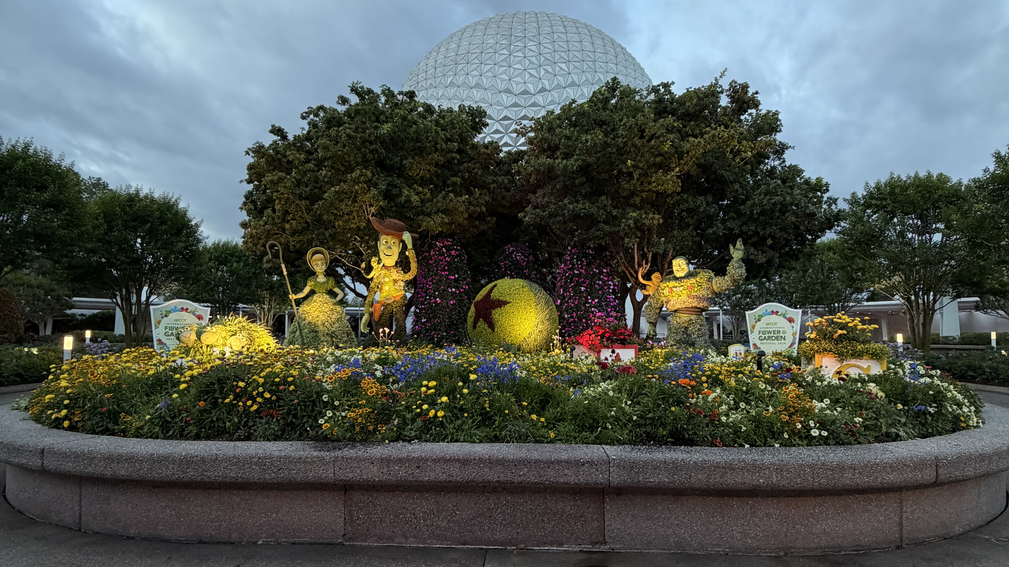Epcot Flower &amp; Garden Festival Topiaries 2026
