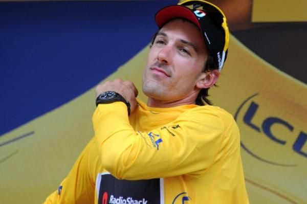 Fabian Cancellara (RadioShack Nissan) in yellow