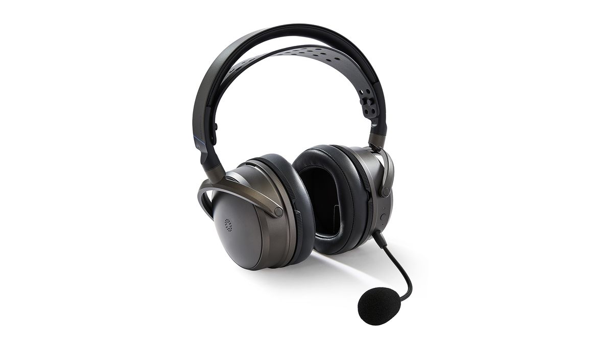 The Audeze Maxwell 2.