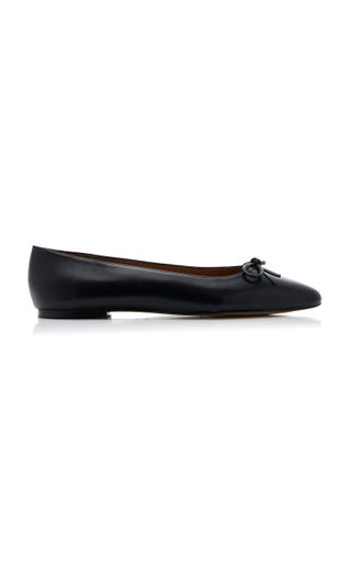 black pointy-toe flats