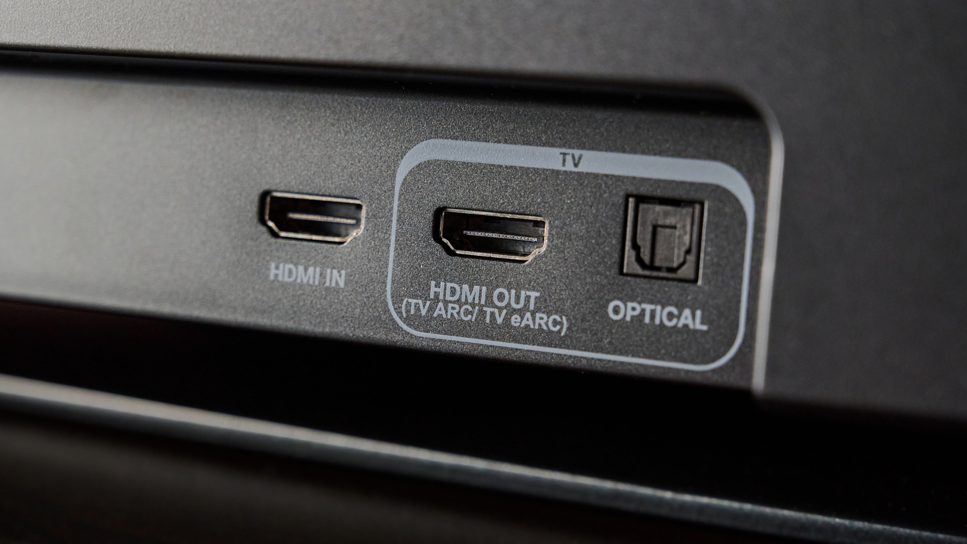 Ports on the reverse side of the JBL Bar 800MK2