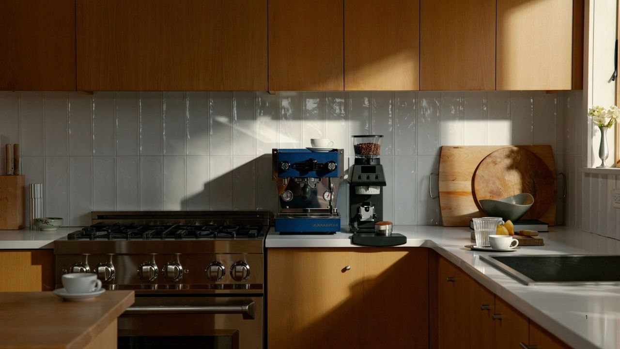 The 'Coffee Maker Triangle' Is the Kitchen Layout That Makes Your Morning Run Like You're a Barista