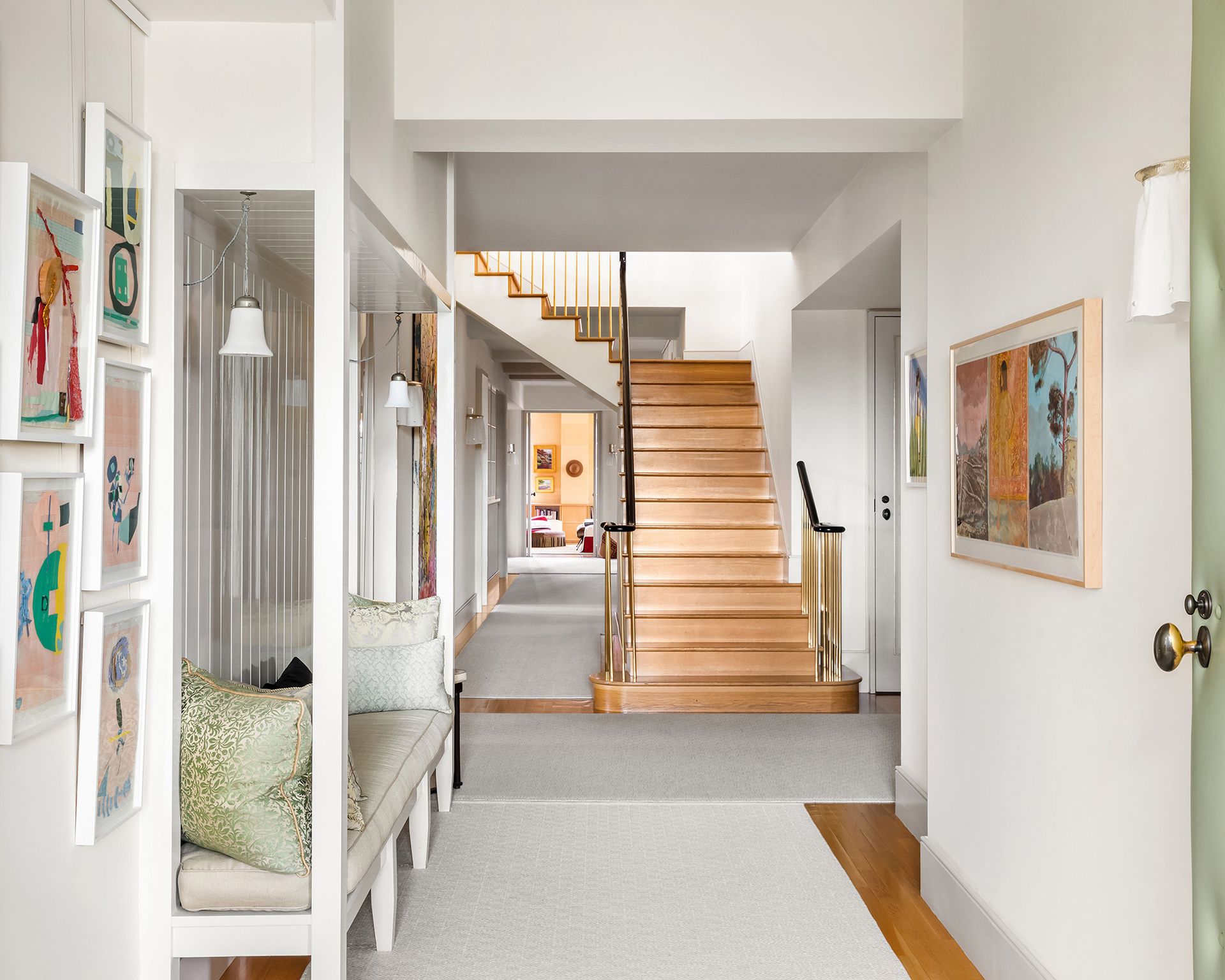 Bette Midler house: tour her Upper East Side apartment | Homes and Gardens