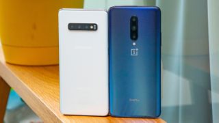 Samsung Galaxy S10 Plus (left) and OnePlus 7 Pro (right)