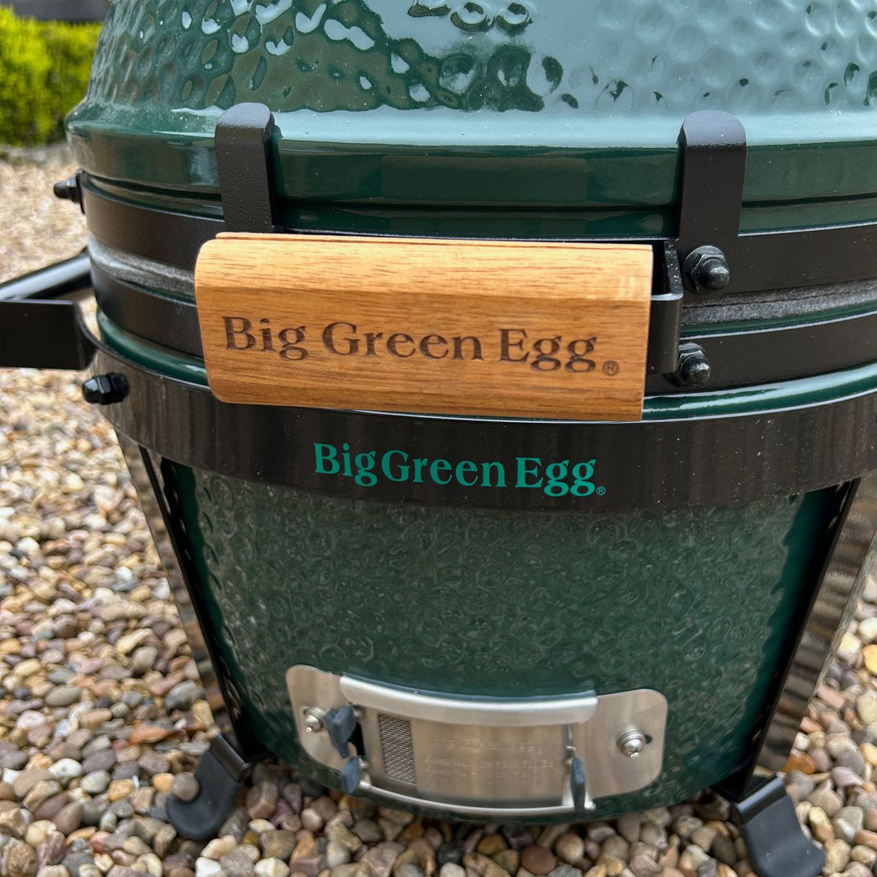 Minimax Big Green Egg review: we try the portable, entry-level Big ...