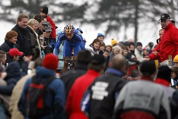 Nys always has plenty of fans on hand in Flanders