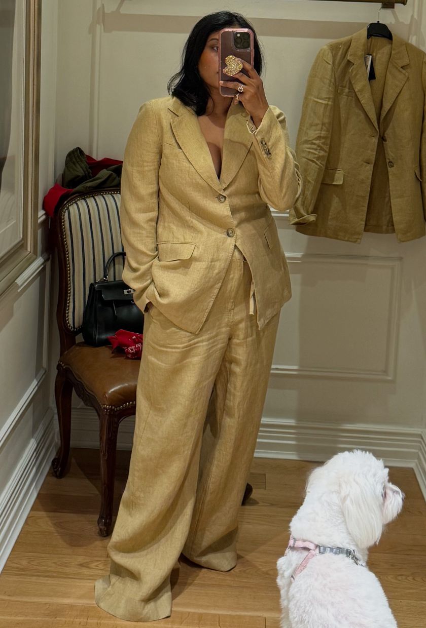 @chiarasatelier wears Ralph Lauren Dean linen pants in tan