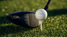 Titleist Pro V1 Left Dot ball