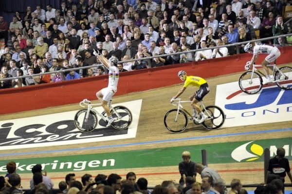 The Danish pair accept the plaudits after winning the Six Days of Flanders in Gent.