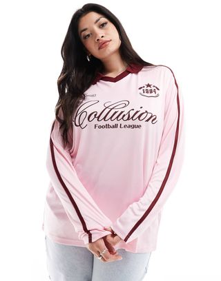 Kemeja Sepak Bola Lengan Panjang Collusion Plus Oversized dalam Warna Pink