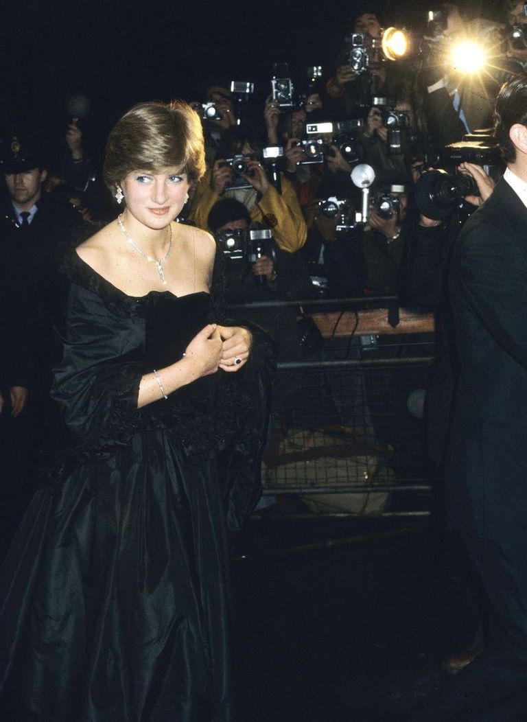 Princess Diana Style In Photos | Princess Diana Iconic Outfits | Marie ...