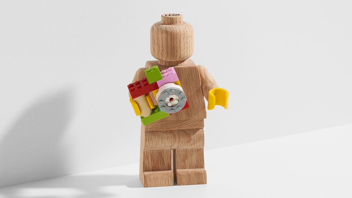 Lego S Wooden Minifig Is The Perfect Christmas Gift For Lego Fans T3 - may 7 roblox toys spencer christmas toys home