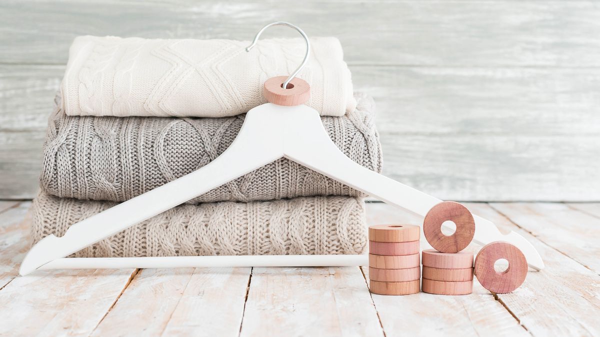 5 top tips to store suits without creasing them Tom's Guide