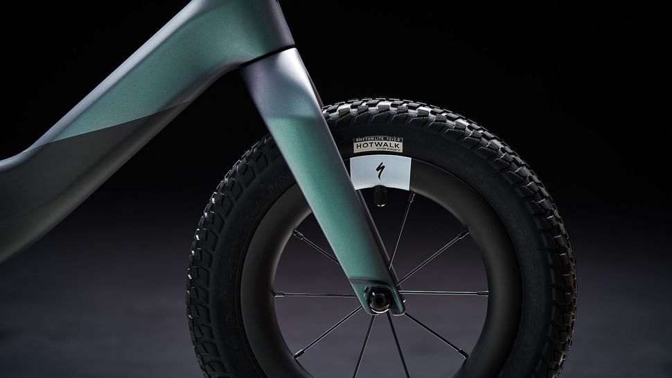 Hotwalk carbon is a dream bike for kids | Cyclingnews