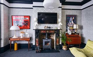 Edwardian-living-room-original-fireplace