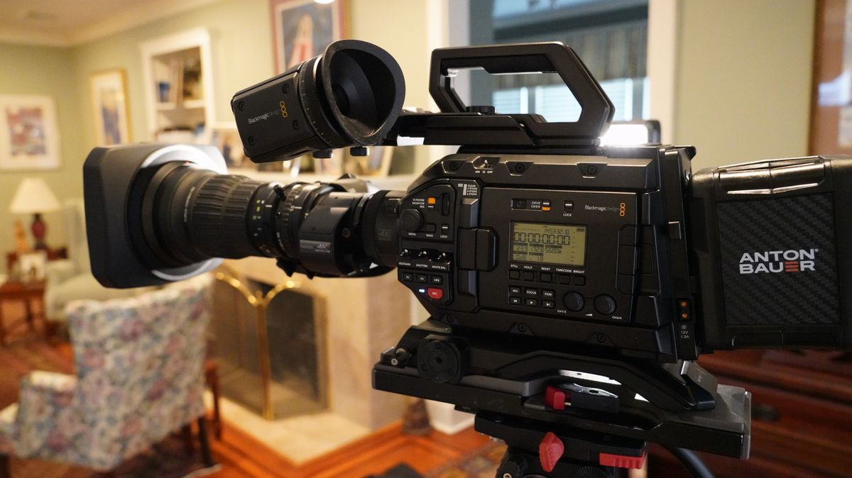 blackmagic ursa broadcast lenses