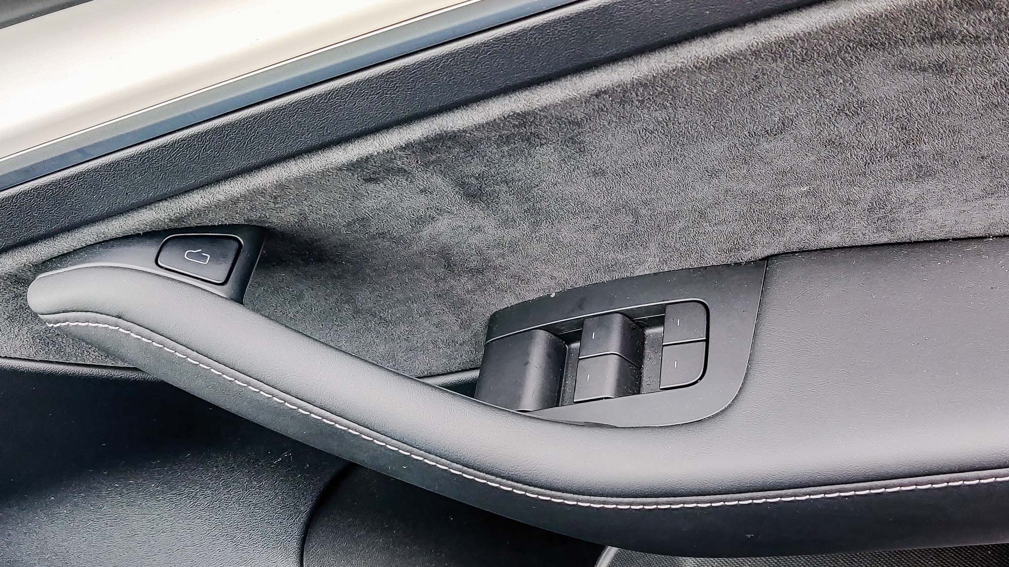 Tesla Model 3 electric window controls