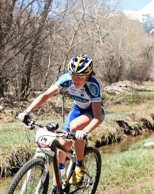 Georgia Gould (Luna Pro Team) all alone on lap one.