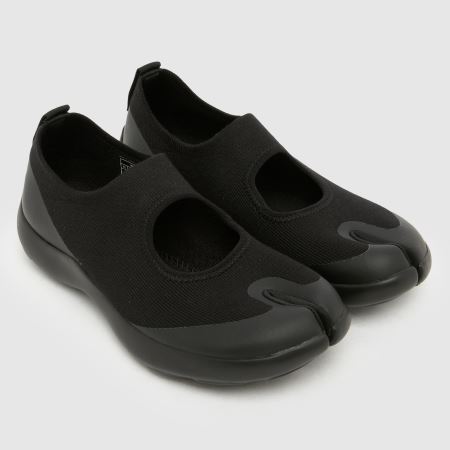 Tabi Trainer in Black