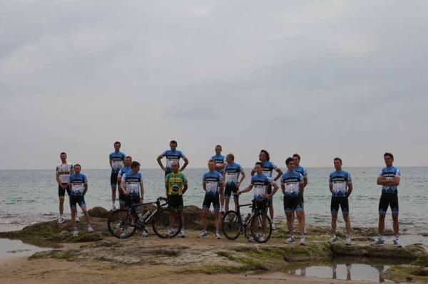 by :: Mokhriz Aziz | Cycling Asia