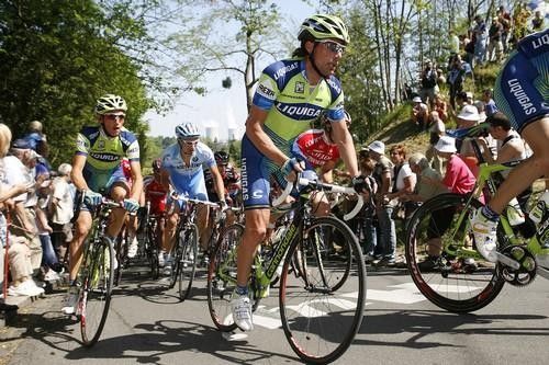 Danilo Di Luca (Liquigas) looked smooth; he went on to finish on the podium.