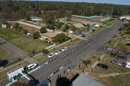 The view from the Euston water treatment tower as the peloton head down the home straight in Euston with the Murray River in the background.