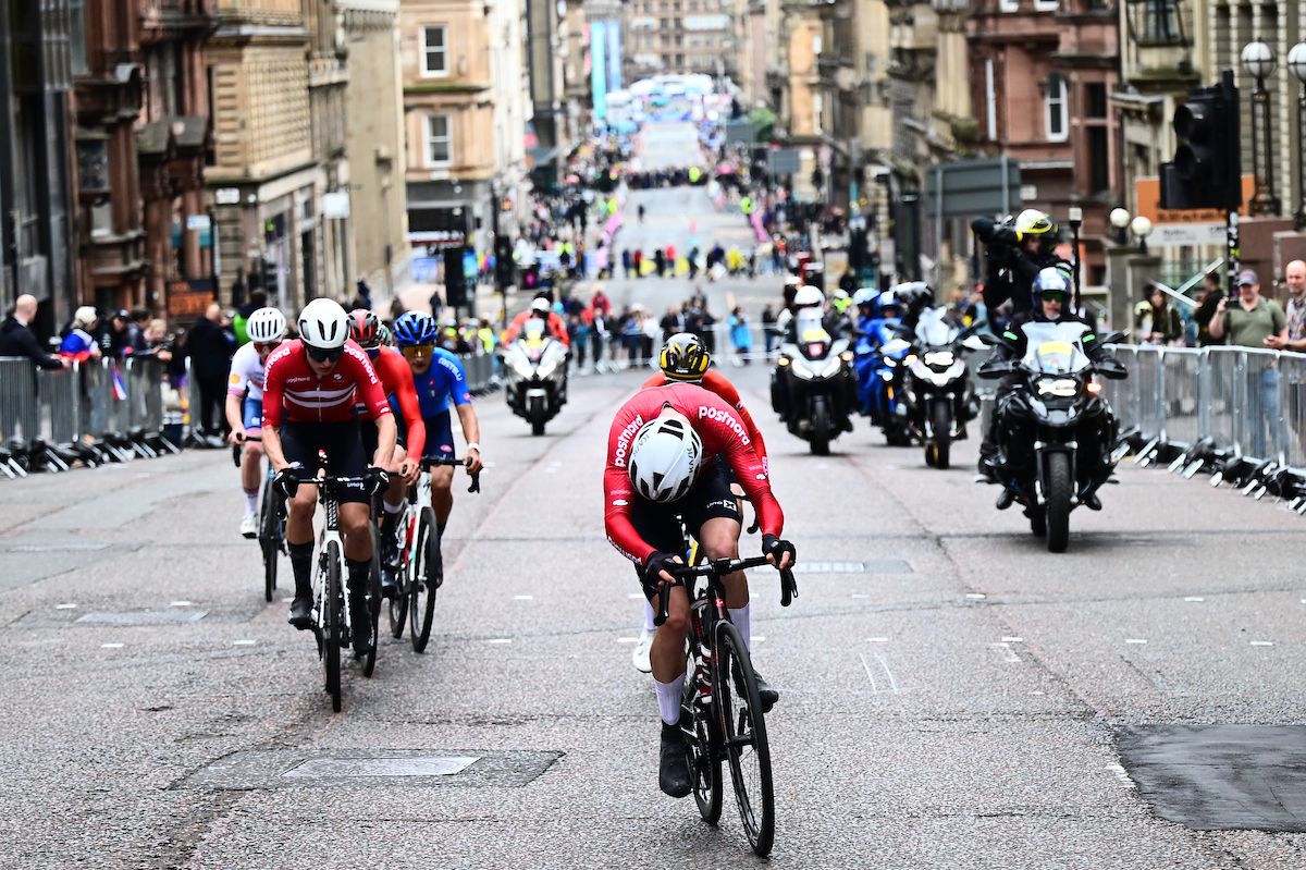 Albert Philipsen leads the Junior Men's Race at the junior world championships
