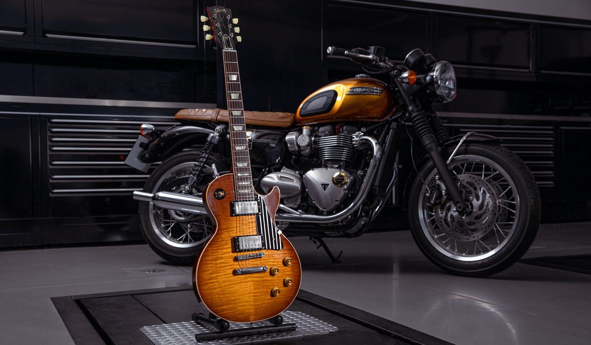 Gibson&#039;s 1959 Legends Edition Les Paul Standard Reissue (front) and Triumph&#039;s 1959 Legends Bonneville T120 (rear)