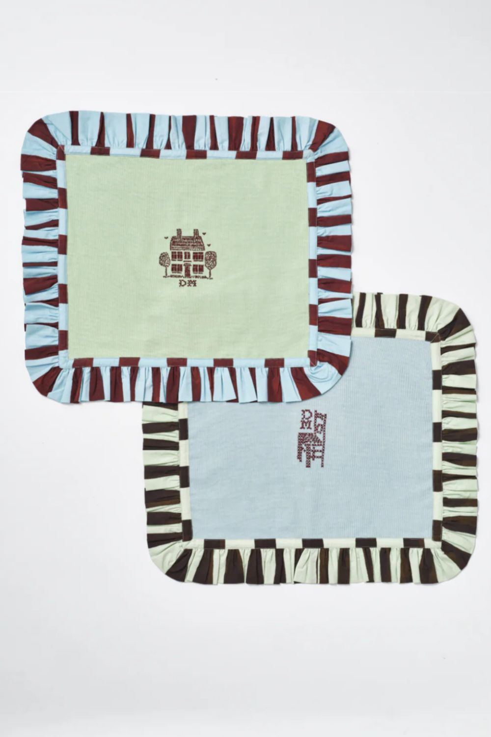 Pale blue and green placemats with contrast frill trim