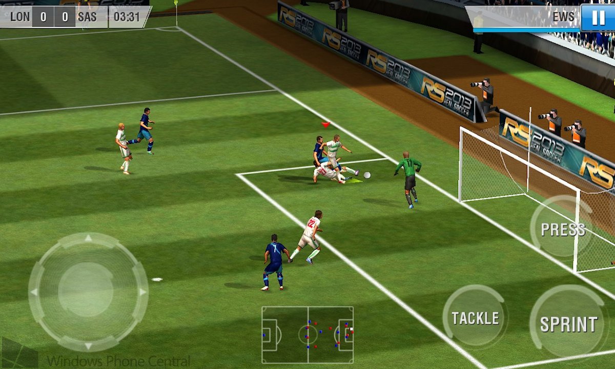 Игра real football. Реал футбол 2013. Real Soccer 2013 взломанная. Real Football 2008 java. Real Football 2008 (DS).