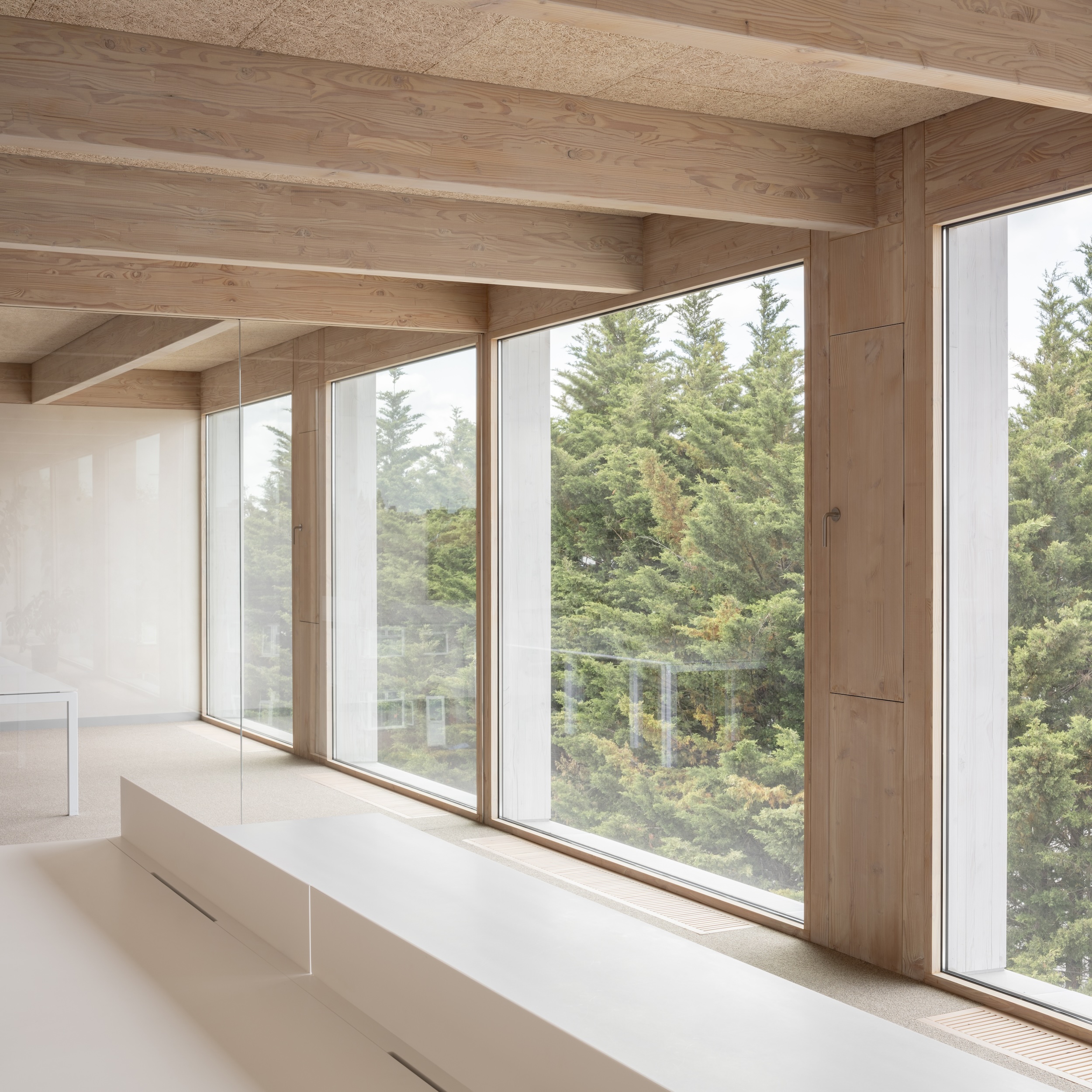 New Wave House, London, by Thomas-McBrien Architects