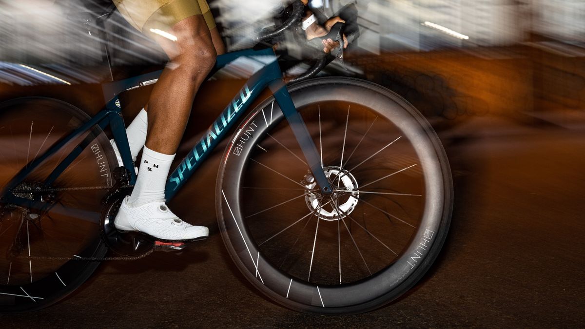 New Hunt Limitless road wheels get carbon spokes but they're not