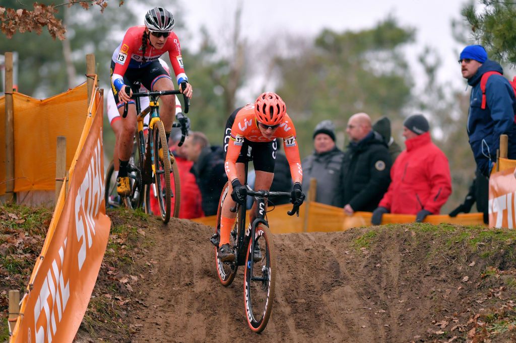 Marianne Vos and Lucinda Brand at the elite women's Heusden-Zolder World Cup