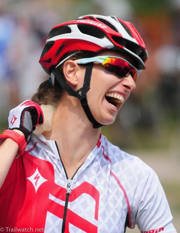 Lea Davison (Specialized) was happy after winning her first elite national championship title: the short track