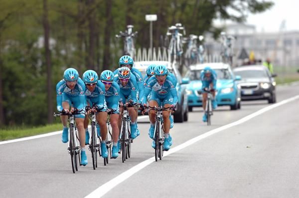 Bbox Bouygues Telecom en route to Cuneo in stage four.
