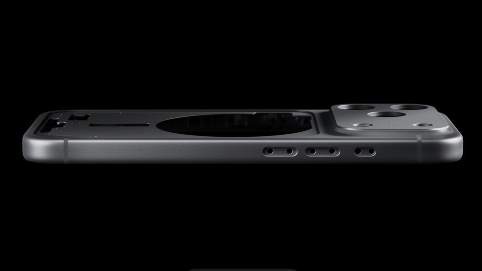 iPhone 17 Pro thermal details