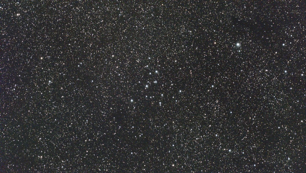 A photograph of the M39 cluster taken with the Dwarf III smart telescope, unprocessed