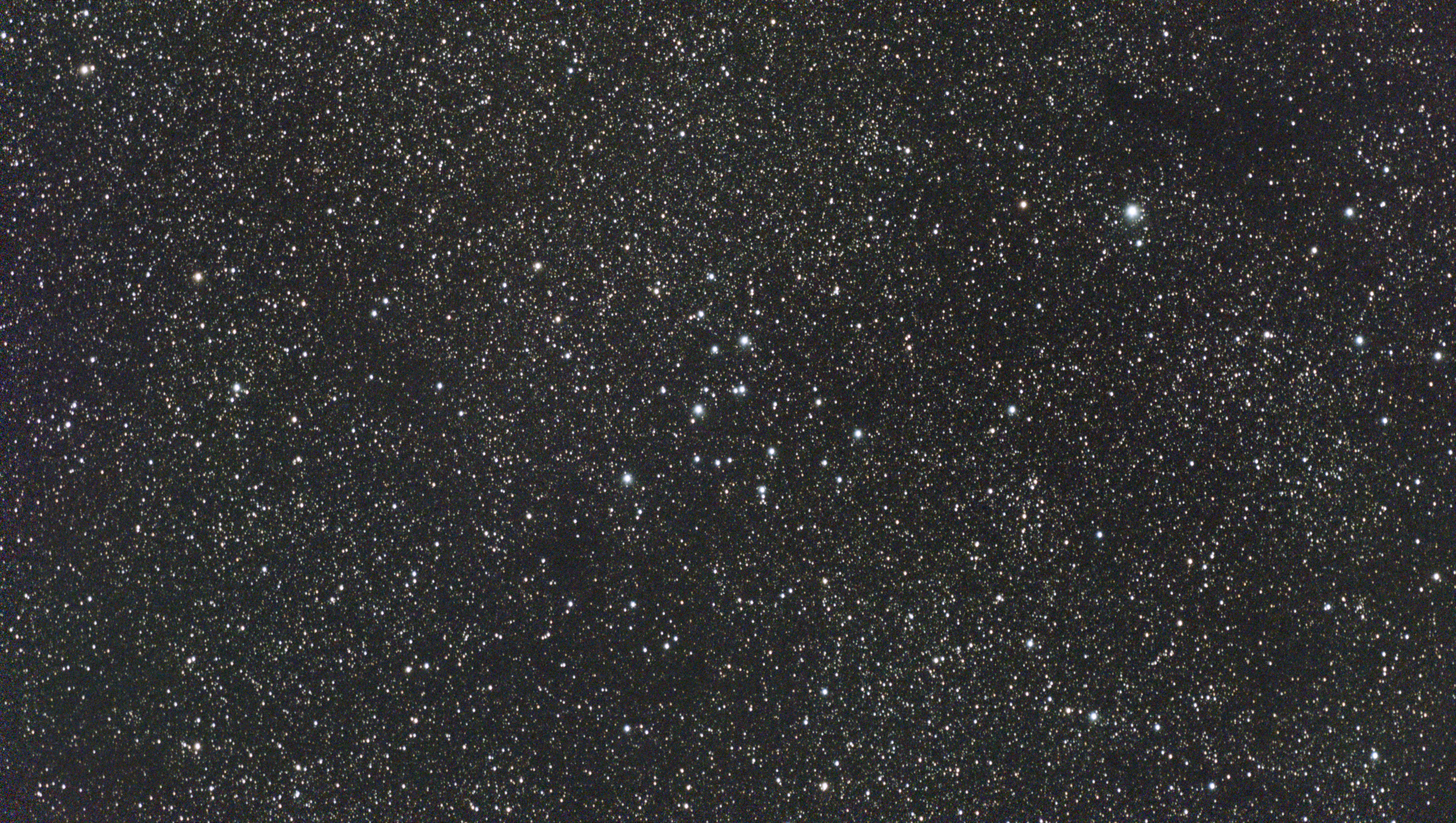 A photograph of the M39 cluster taken with the Dwarf III smart telescope, unprocessed