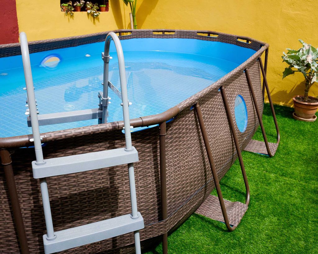 How to find a leak in an above ground pool and repair it Gardeningetc